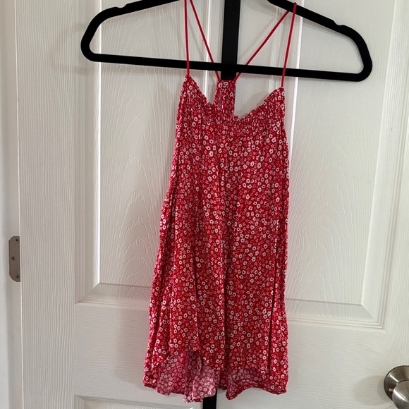 No Boundaries Red Floral Tank Top - Picture 1 of 1